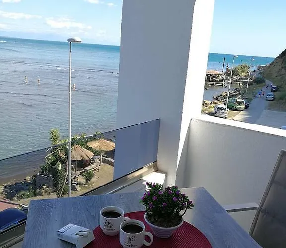Sea Star Apartments
